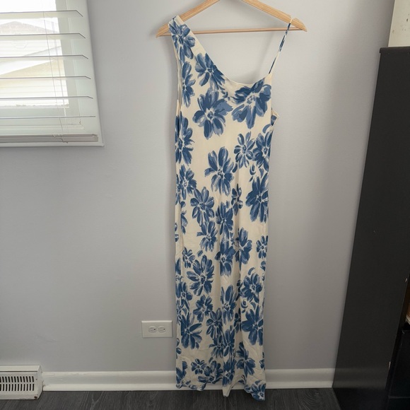 Reformation Large Chandelier Floral Midi Dress Celestia‎ Blue Floral Ivory - Picture 3 of 12